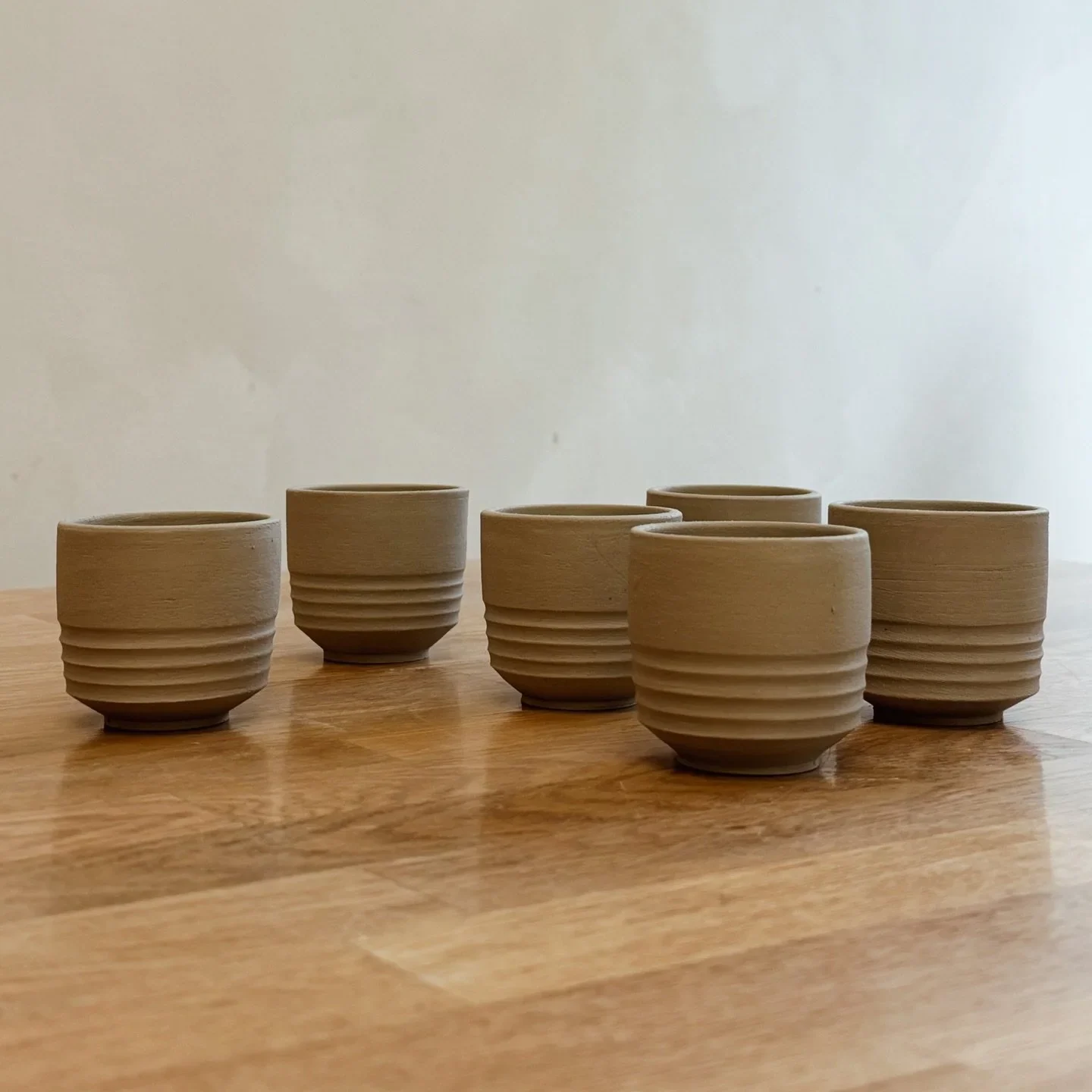 Stills from recent trimming sessions.

#trimming #ceramics #carving